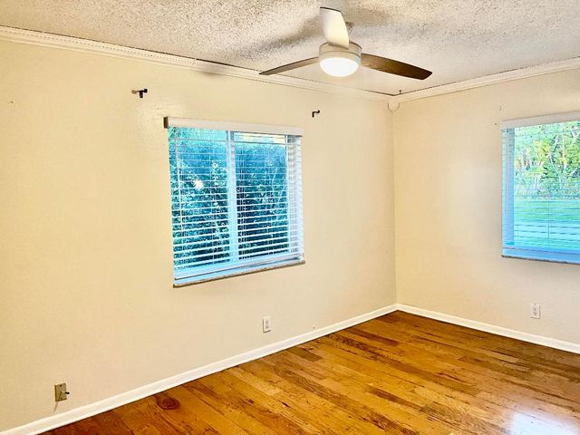 2631 SW 4th Street, Boynton Beach, FL 33435