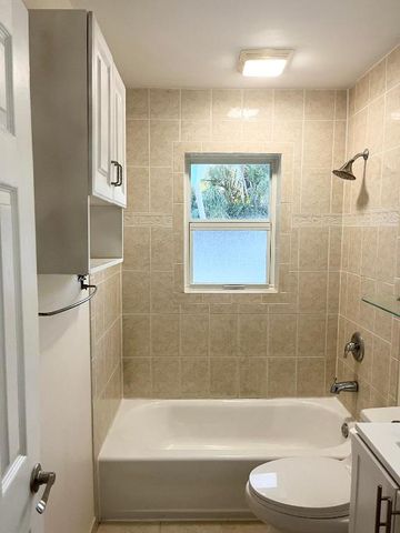 2631 SW 4th Street, Boynton Beach, FL 33435