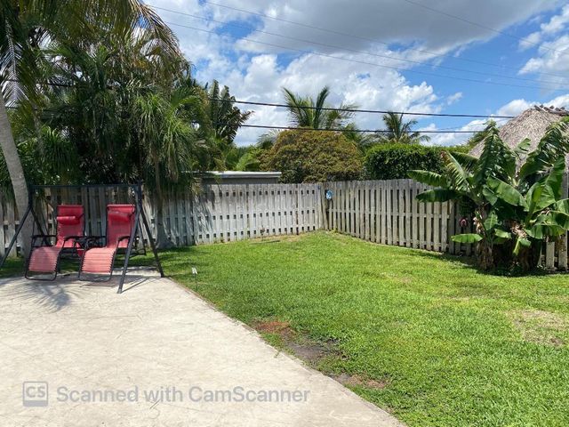 2631 SW 4th Street, Boynton Beach, FL 33435