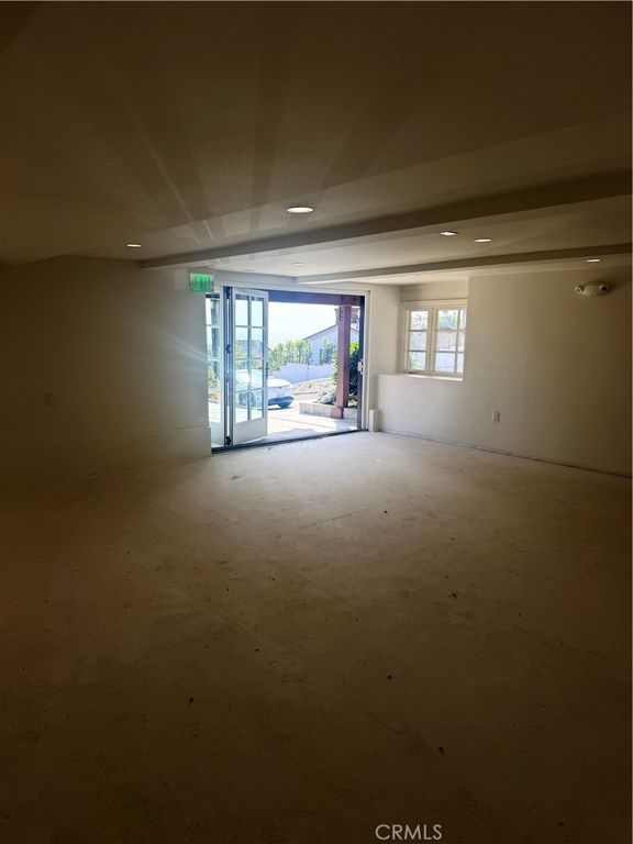 Image 15 of property listing at 2007 S. Coast Highway D, Laguna Beach, CA 92651