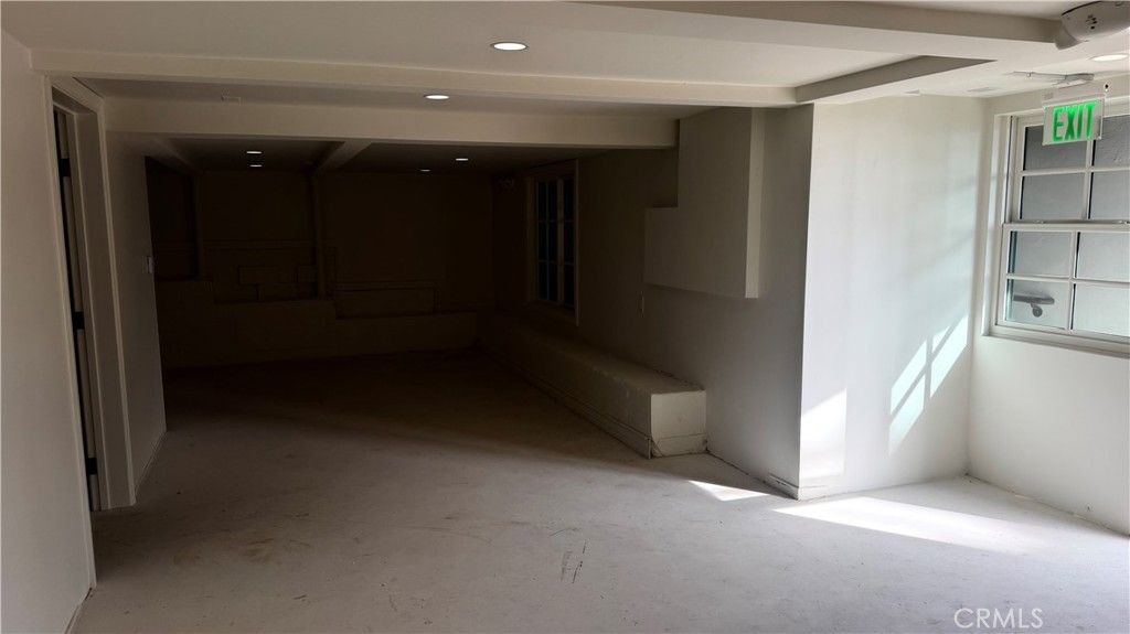 Image 8 of property listing at 2007 S. Coast Highway D, Laguna Beach, CA 92651