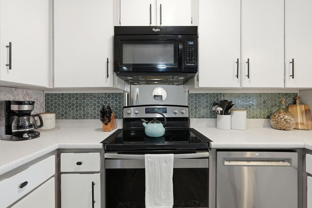 12 10th Street, Shalimar, FL 32579