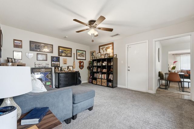 12 10th Street, Shalimar, FL 32579