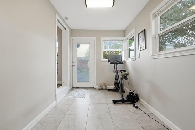 12 10th Street, Shalimar, FL 32579