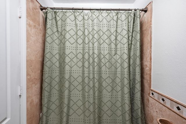 12 10th Street, Shalimar, FL 32579