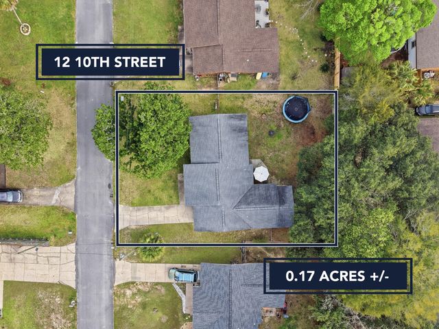 12 10th Street, Shalimar, FL 32579