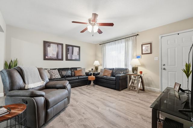 12 10th Street, Shalimar, FL 32579