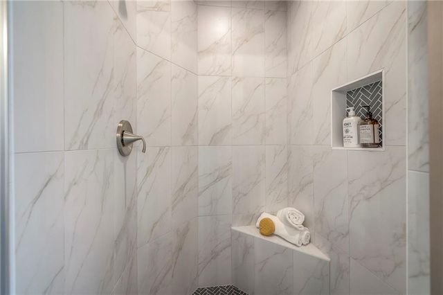 15309 W 173rd Terrace, Olathe, KS 66062