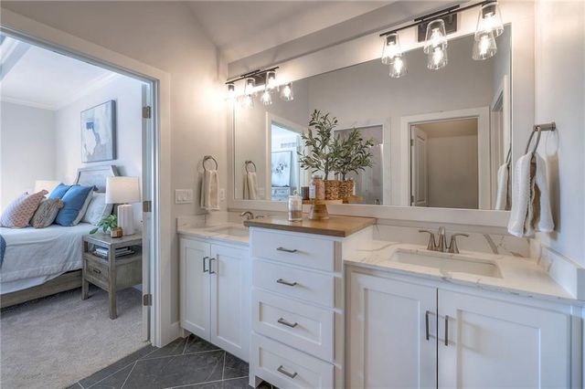 15309 W 173rd Terrace, Olathe, KS 66062