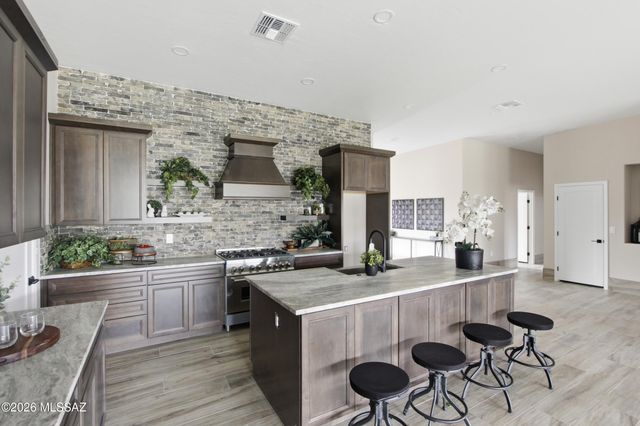 18565 S Sonoita Highway, Vail, AZ 85641