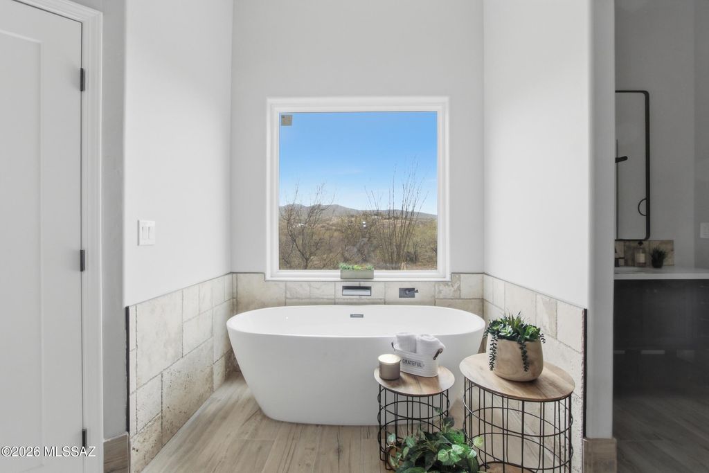 Image 33 of property listing at 18565 S Sonoita Highway, Vail, AZ 85641