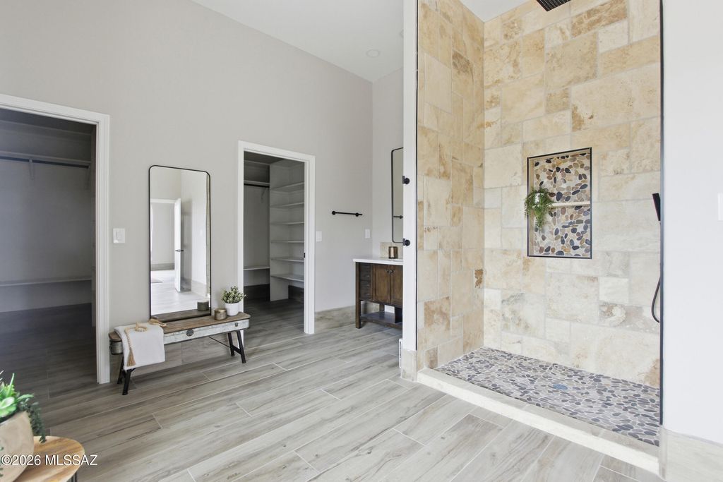 Image 34 of property listing at 18565 S Sonoita Highway, Vail, AZ 85641