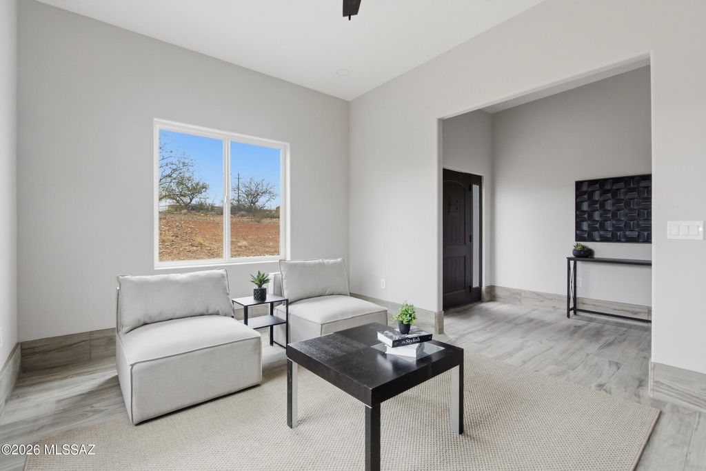 Image 5 of property listing at 18565 S Sonoita Highway, Vail, AZ 85641