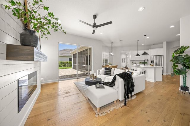 8275 BARTON FARMS BOULEVARD, Sarasota, FL 34240