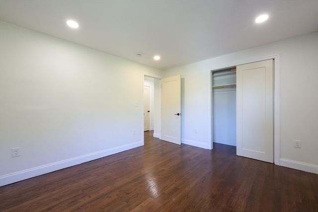 76 Belmont Rd, Leominster, MA 01453