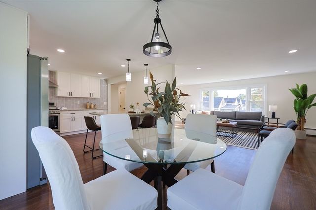 76 Belmont Rd, Leominster, MA 01453