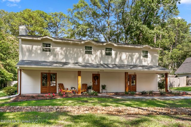 4408 Deer Creek Drive, Jackson, MS 39211