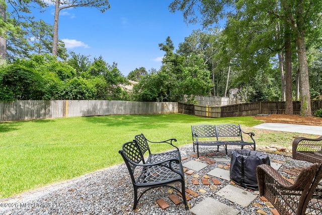 4408 Deer Creek Drive, Jackson, MS 39211