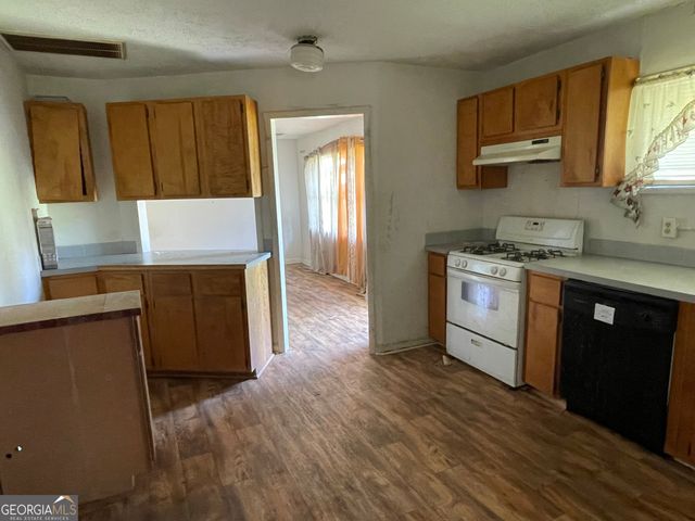 486 Denham Street, Riverdale, GA 30274