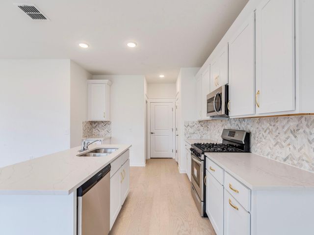 7209 Grenadine Bloom BND B, Del Valle, TX 78617