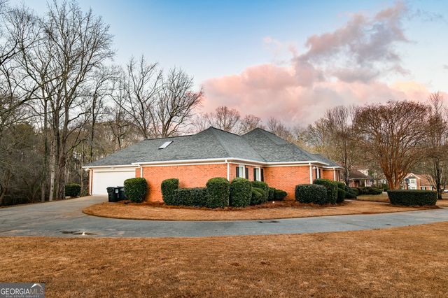 1431 Brandy Shoals Drive SE, Conyers, GA 30013