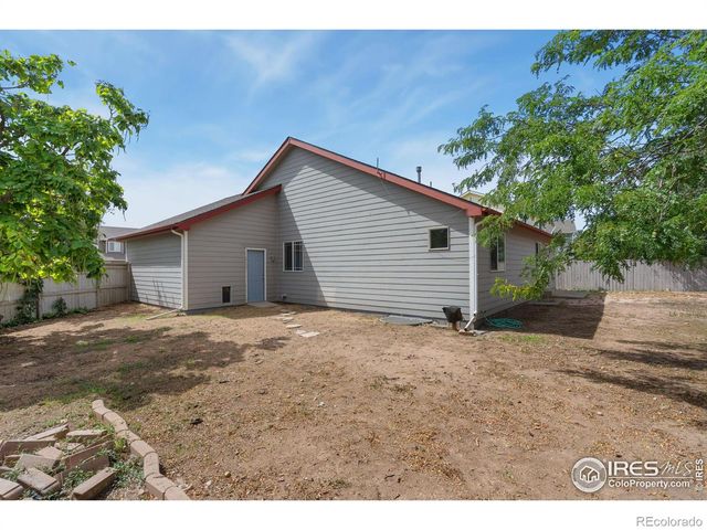 3398 White Buffalo Drive, Wellington, CO 80549