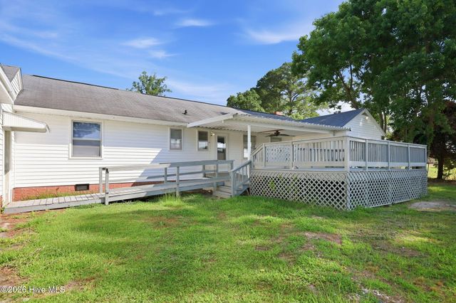 4919 Pinevilla Street, Grifton, NC 28530