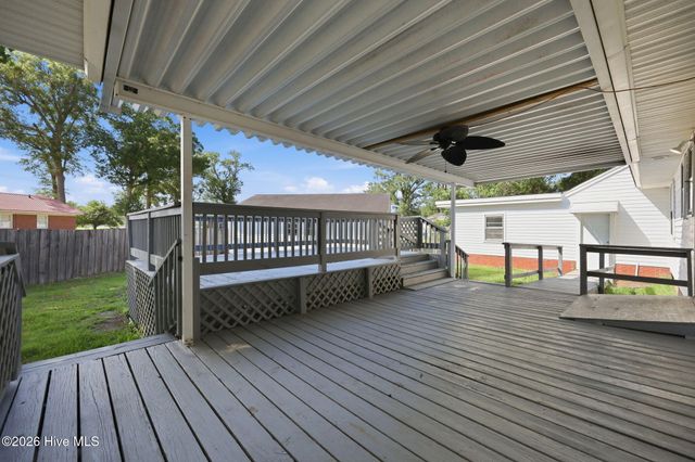 4919 Pinevilla Street, Grifton, NC 28530
