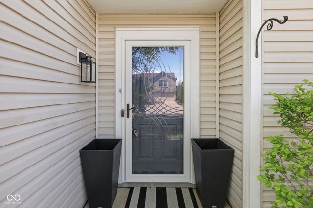 14442 Lee Stewart Lane, Fishers, IN 46038