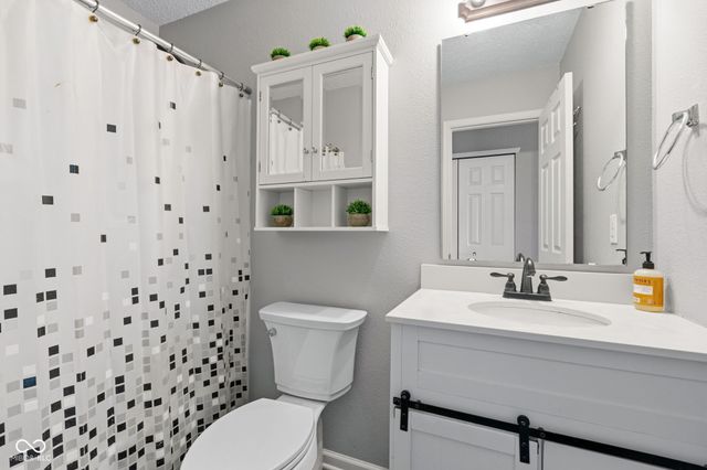 14442 Lee Stewart Lane, Fishers, IN 46038