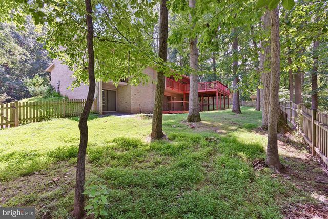 1404 WOLFTRAP RUN RD, Vienna, VA 22182