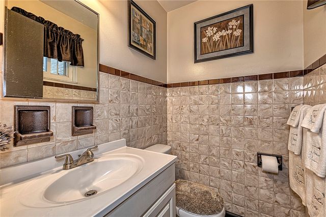 1212 Mountain View Drive, Unity Twp, PA 15601