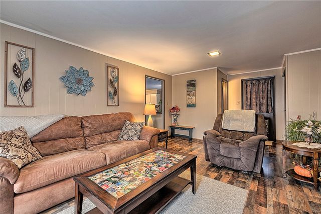 1212 Mountain View Drive, Unity Twp, PA 15601