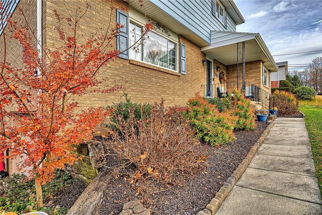 1212 Mountain View Drive, Unity Twp, PA 15601