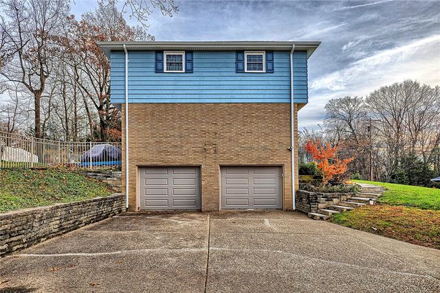 1212 Mountain View Drive, Unity Twp, PA 15601