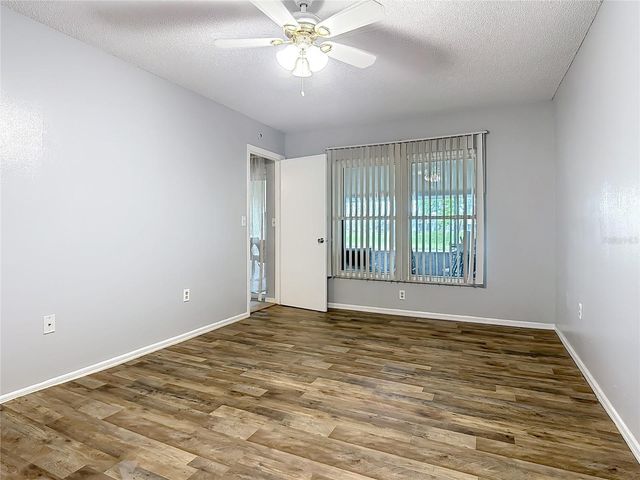 571 HUNTER CIRCLE, Kissimmee, FL 34758