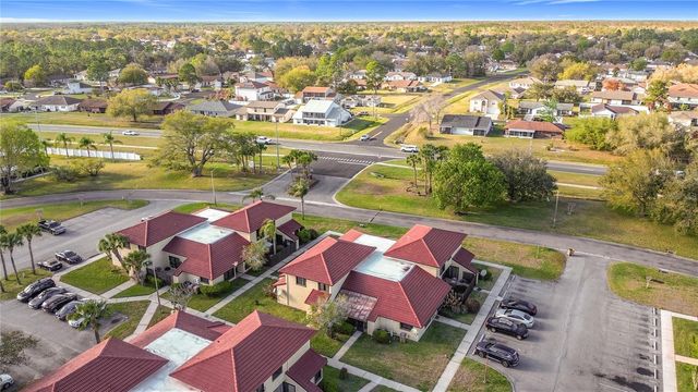 571 HUNTER CIRCLE, Kissimmee, FL 34758