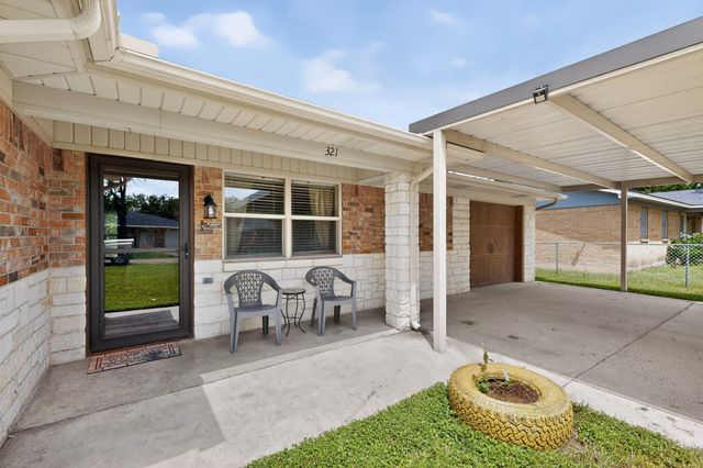 321 Redbud Street, Rhome, TX 76078