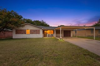 321 Redbud Street, Rhome, TX 76078