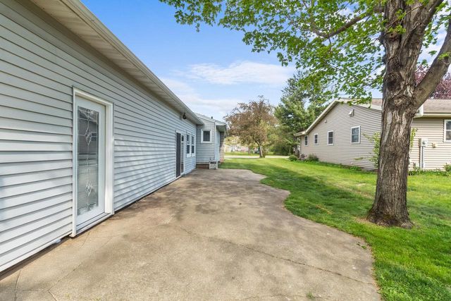 505 Walker Street, Mazomanie, WI 53560