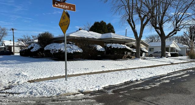 7 Chester Drive, Beech Grove, IN 46107