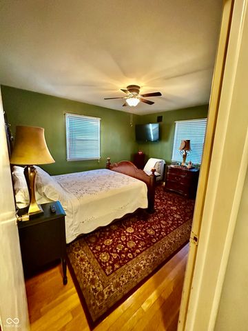 7 Chester Drive, Beech Grove, IN 46107