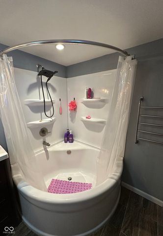 7 Chester Drive, Beech Grove, IN 46107