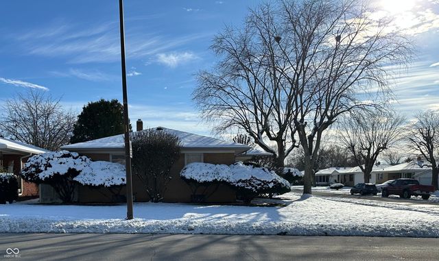 7 Chester Drive, Beech Grove, IN 46107