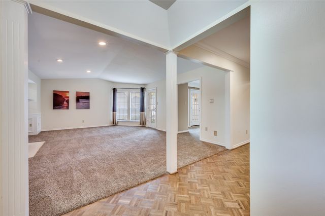 6049 Hillcrest Avenue A, University Park, TX 75205