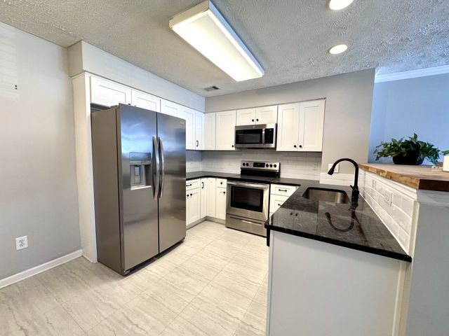 407 Compton Ln, Franklin, TN 37069