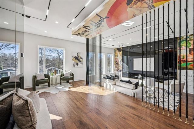 204 South SE Avenue, Atlanta, GA 30315