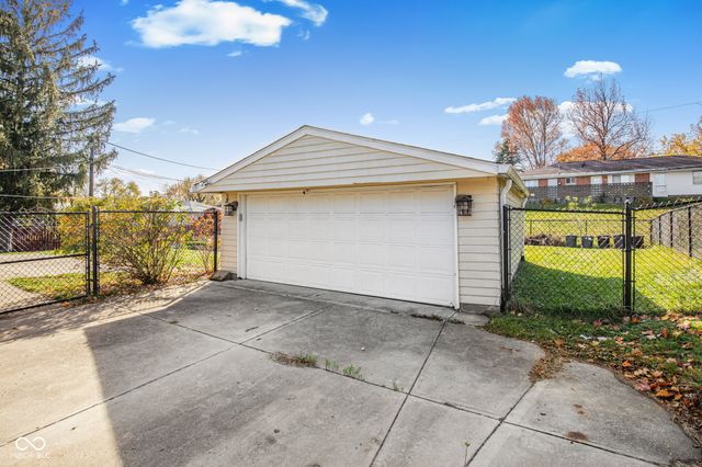 402 Cherry Street, Beech Grove, IN 46107