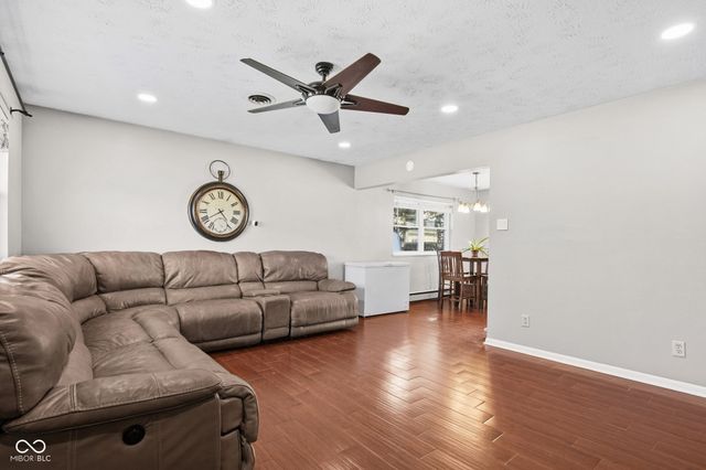 402 Cherry Street, Beech Grove, IN 46107