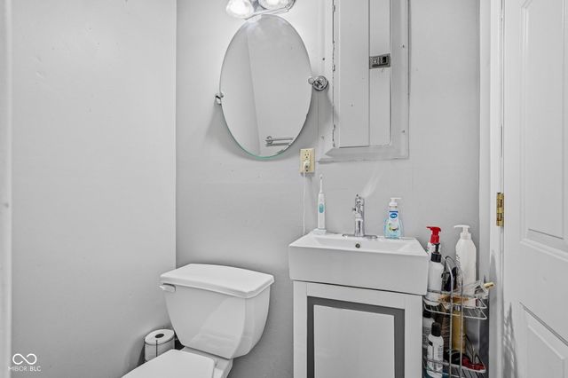 402 Cherry Street, Beech Grove, IN 46107